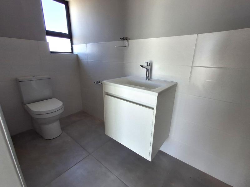 3 Bedroom Property for Sale in Britannia Bay Western Cape